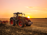 Traktor und co.: Große Maschinen auf dem Land